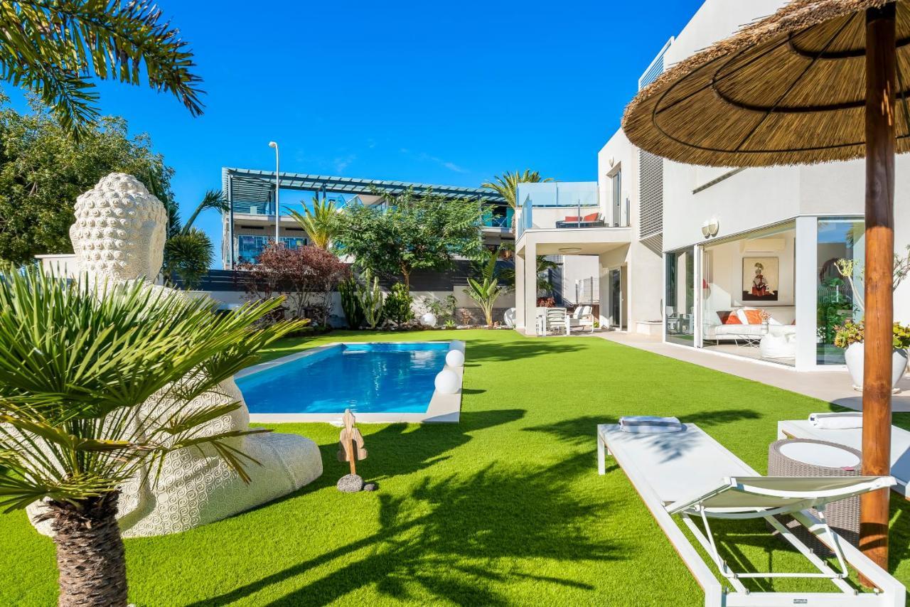 Villa Oasis Buddha Garden By Sunkeyrents 아데제 외부 사진